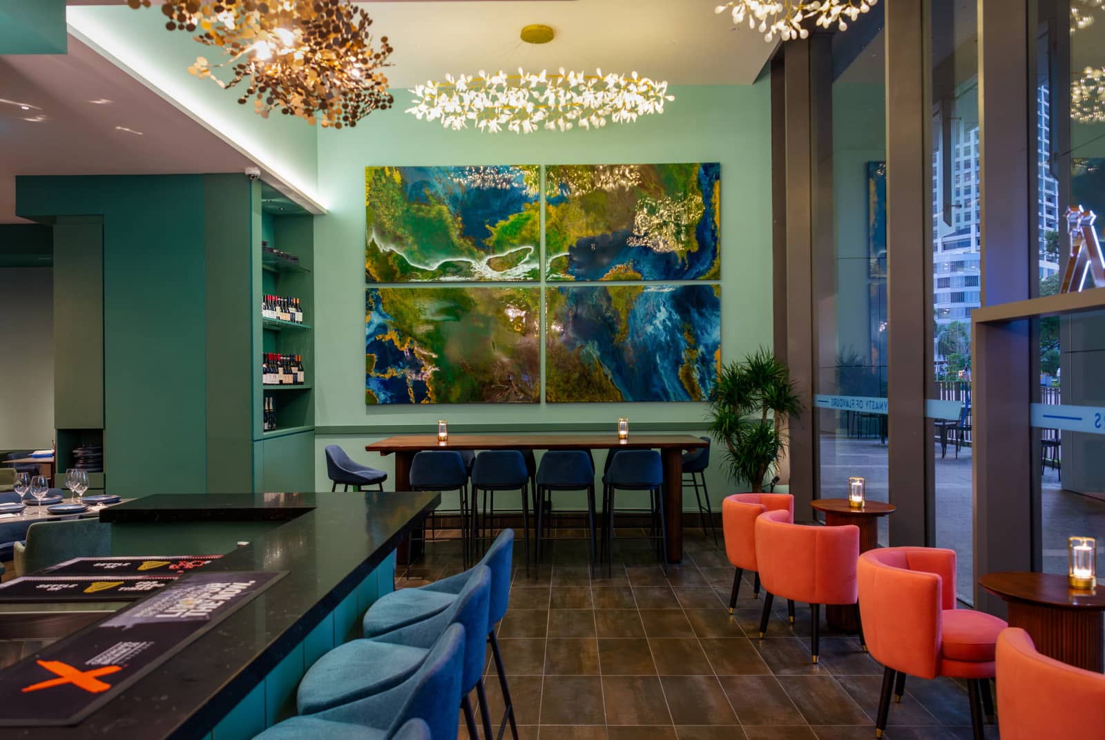 Elegant dining table setting